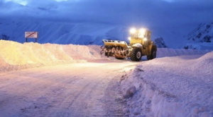 ინტენსიური თოვის გამო, მოძრაობა აკრძალულია – გაფრთხილება მძღოლებს