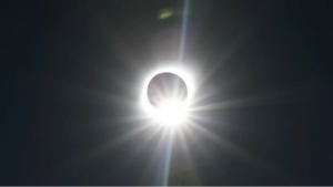 მსოფლიო საუკუნის ყველაზე გრძელი მზის დაბნელებისთვის ემზადება